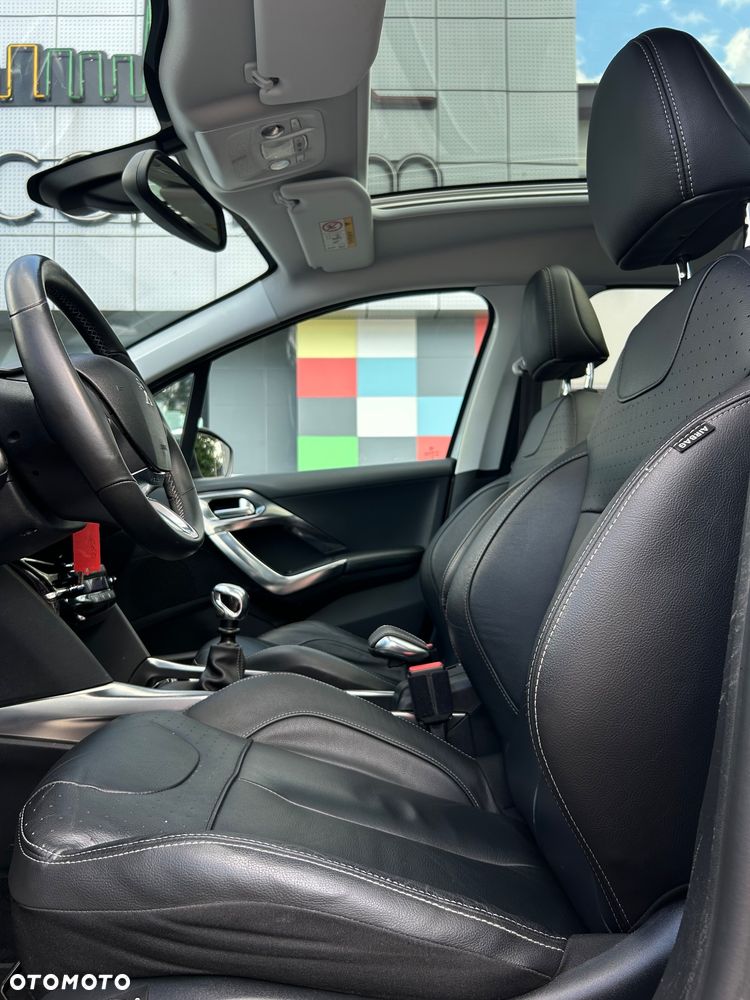Peugeot 2008 1.6 e-HDi Allure S&S - 29
