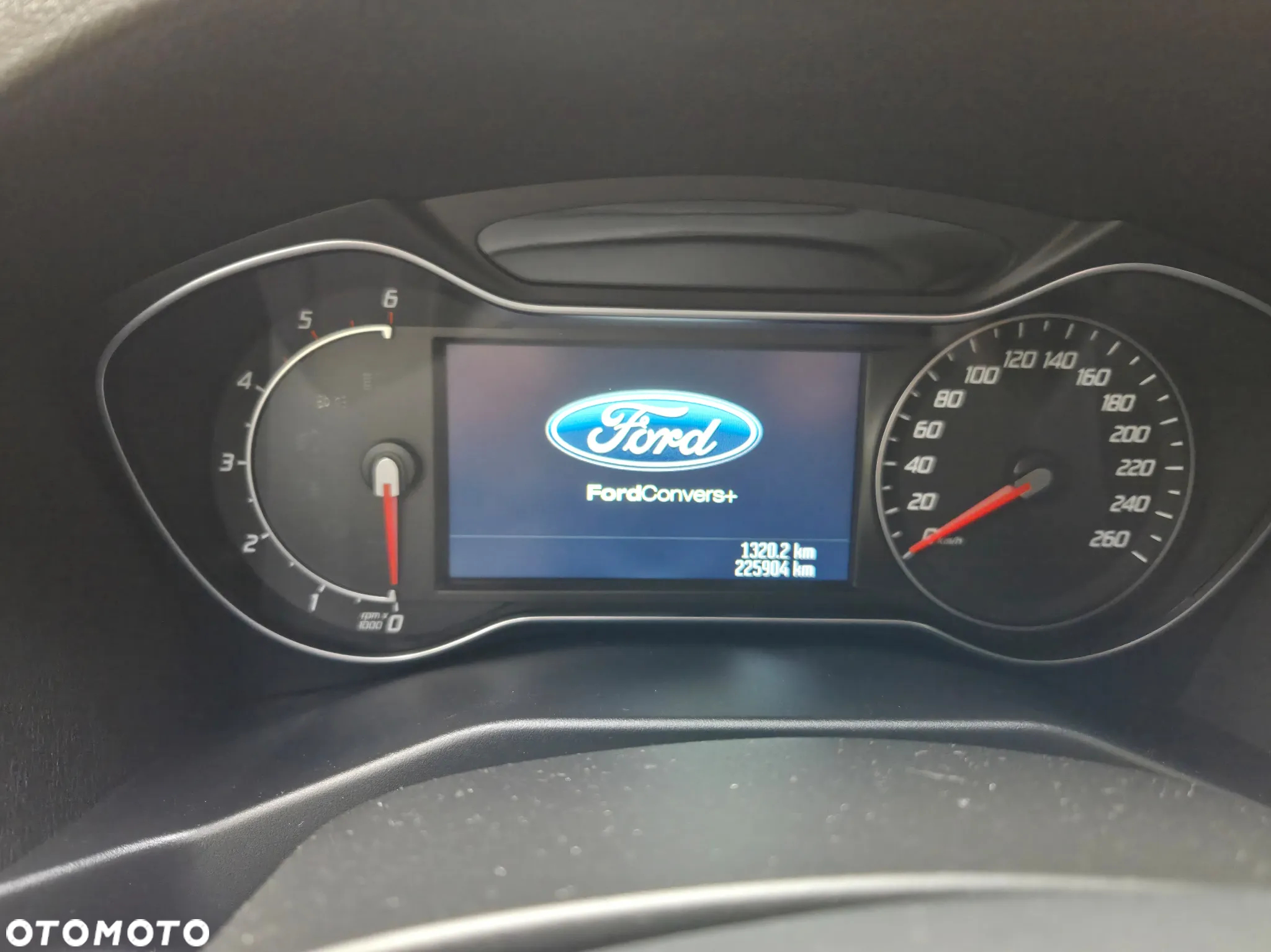 Ford Mondeo 2.0 TDCi Ghia - 29