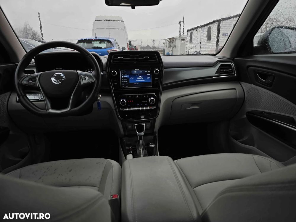 SsangYong Tivoli - 16