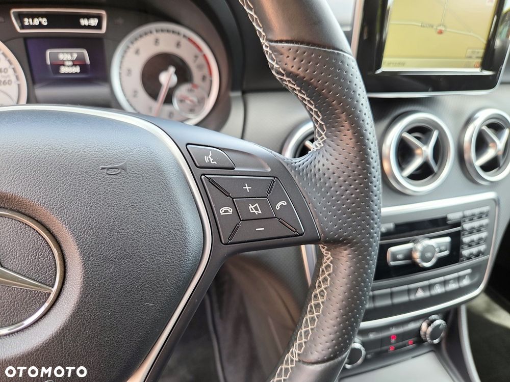 Mercedes-Benz Klasa A 180 Peak Edition - 27