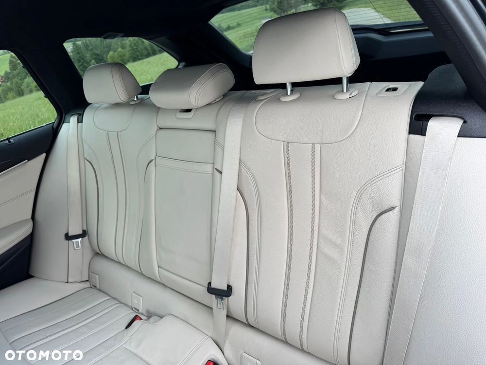 BMW Seria 5 520d xDrive M Sport sport - 21