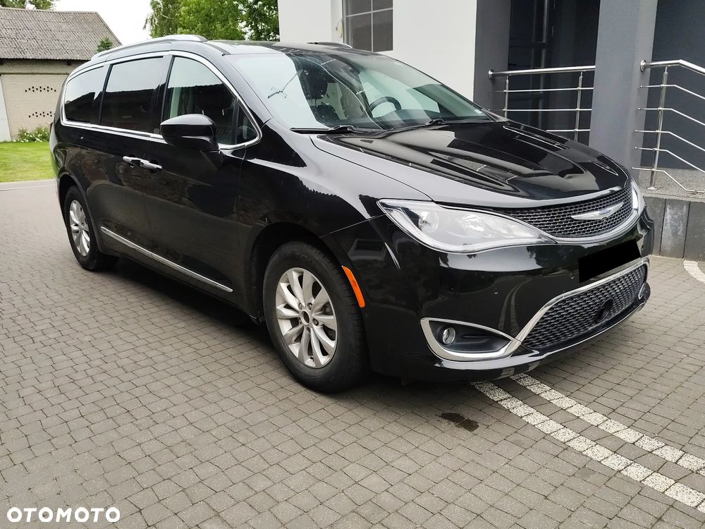 Chrysler Pacifica 2019