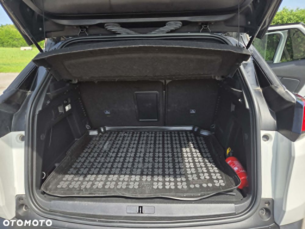 Peugeot 3008 1.5 BlueHDi GT Pack S&S EAT8 - 5