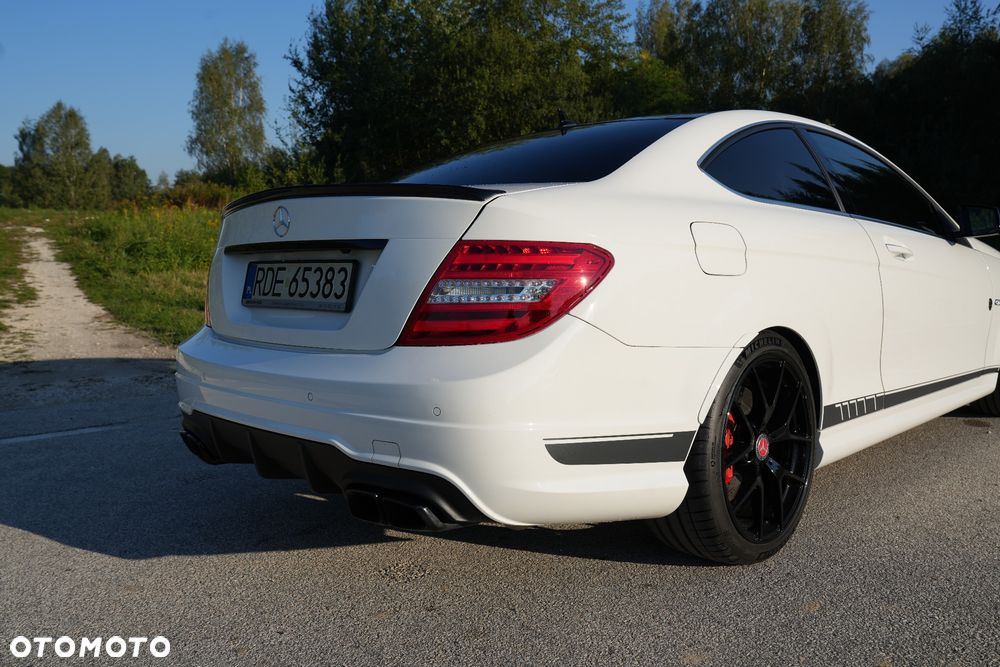 Mercedes-Benz Klasa C 63 AMG AMG SPEEDSHIFT MCT Edition 507 - 40