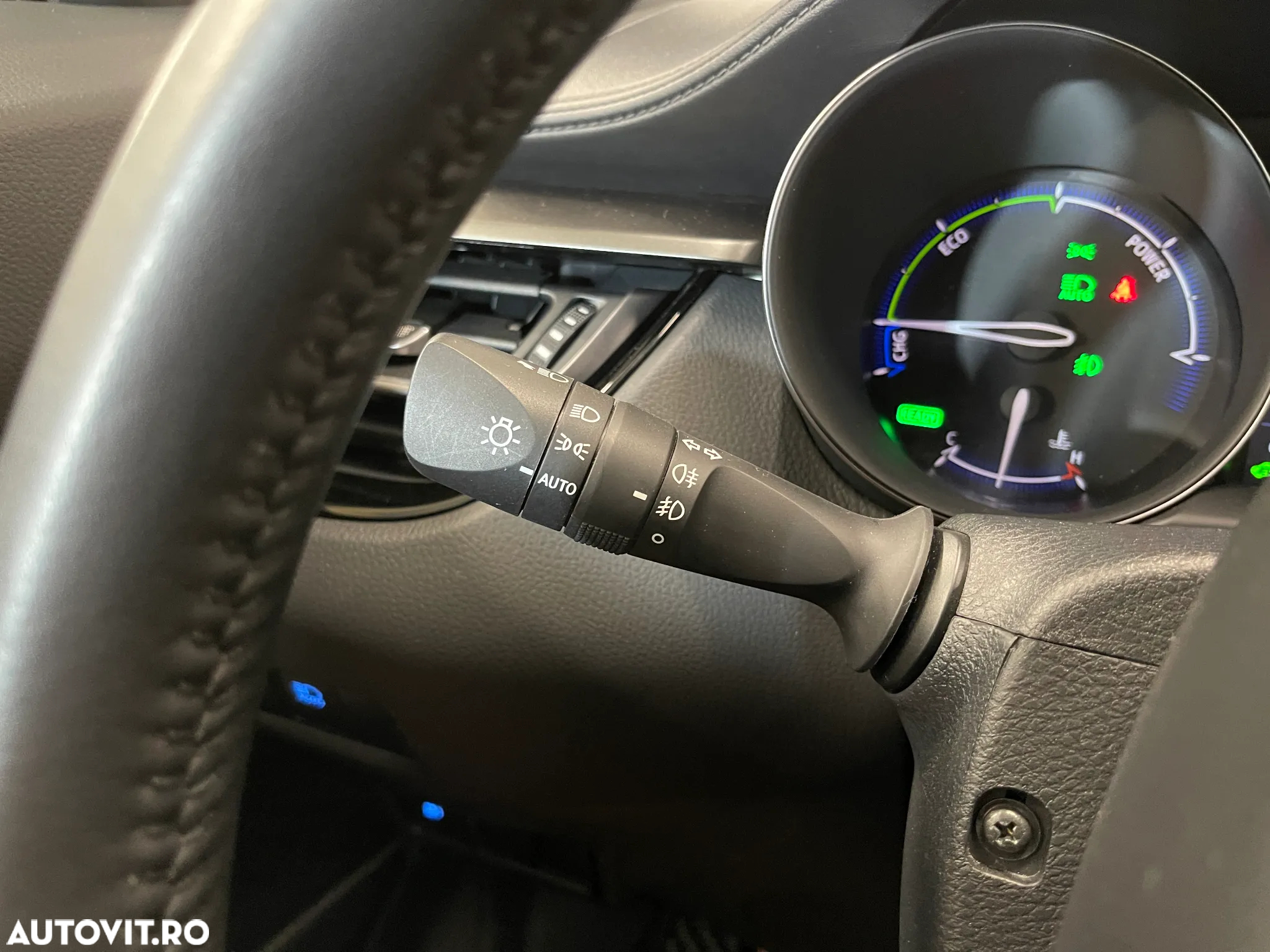Toyota C-HR 2.0 HSD 184 CP 4x2 CVT Classy - 22