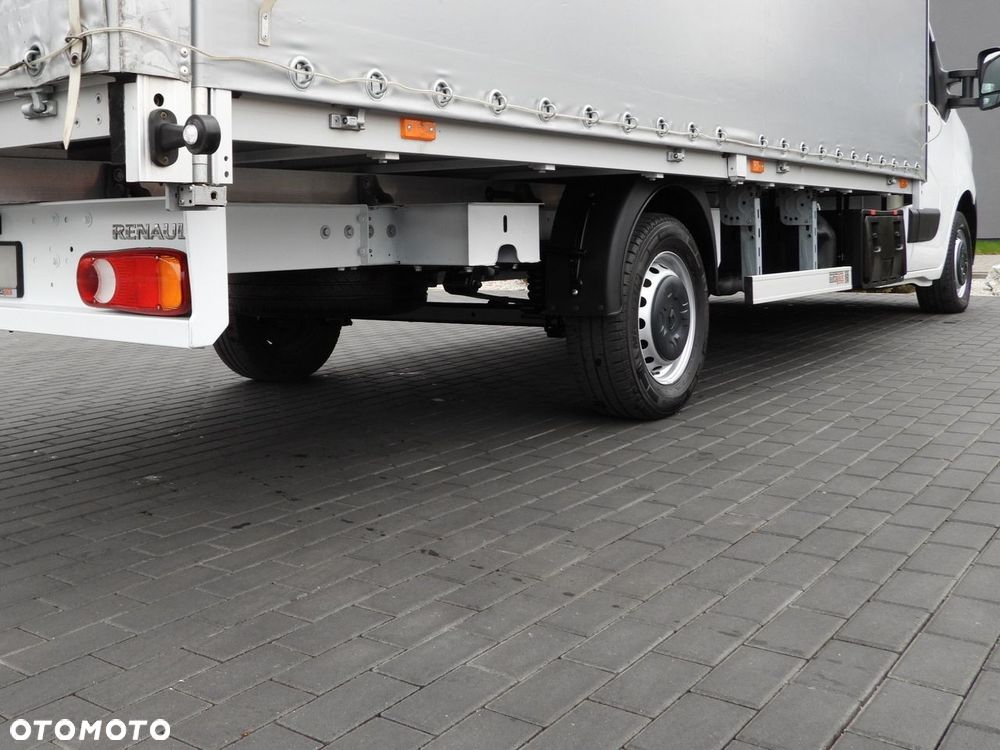 Renault MASTER  PLANDEKA 10 PALET WEBASTO TEMPOMAT LEDY PNEUMATYKA KLIMATYZACJA  165KM - 18