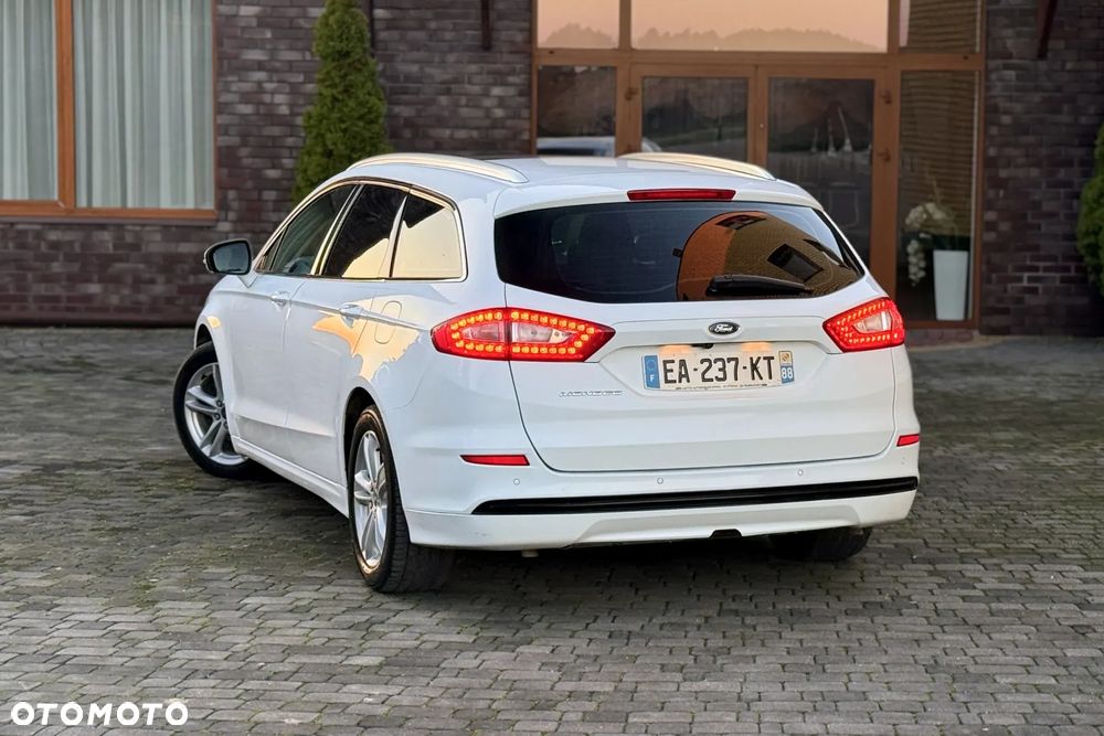Ford Mondeo 2.0 TDCi Start-Stopp Titanium - 21