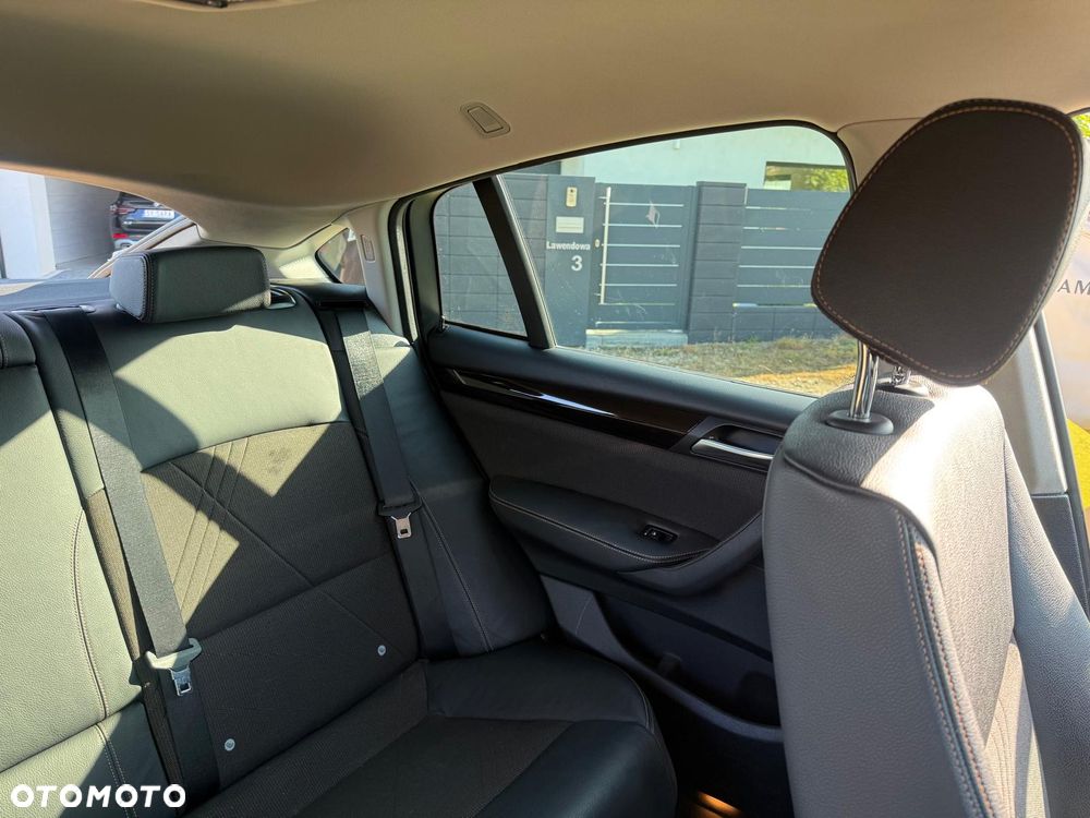 BMW X4 xDrive20d xLine - 10