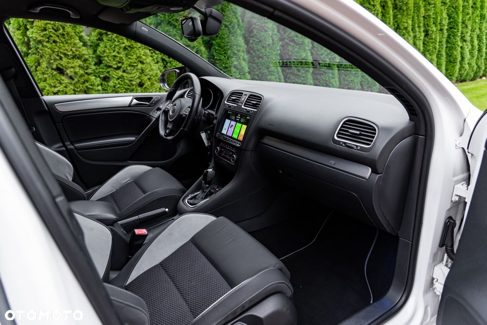 Volkswagen Golf 2.0 R DSG - 24