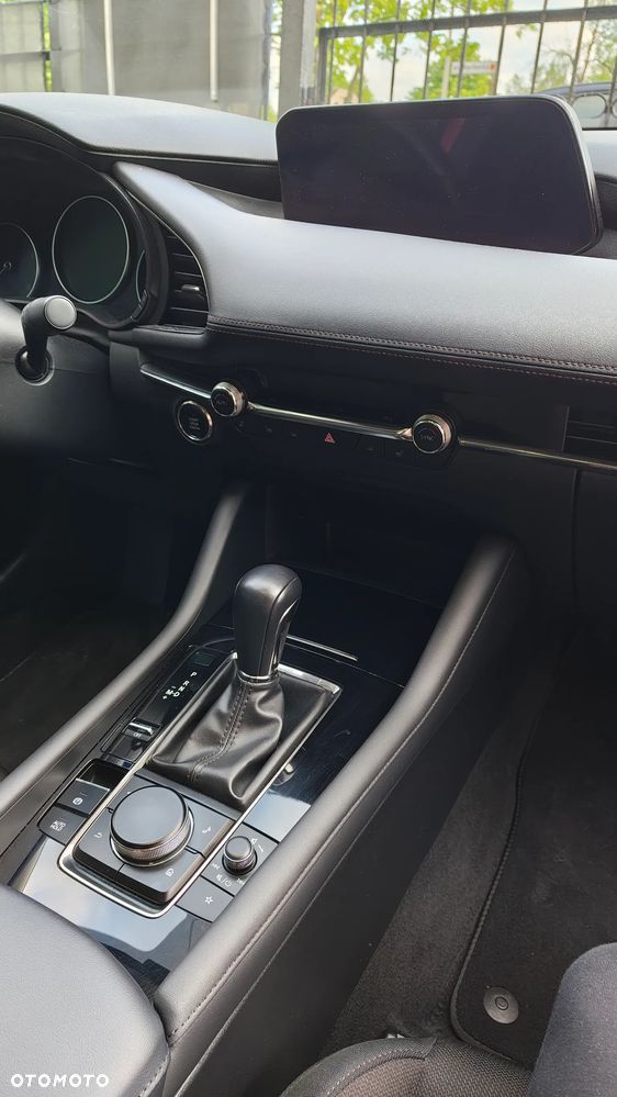 Mazda 3 2.0 mHEV Exclusive Line - 22