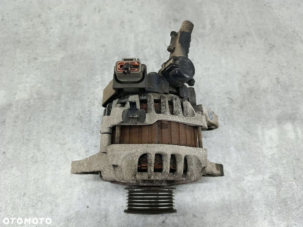 ALTERNATOR HYUNDAI I30 I 37300-2B101 2655447  VALEO 1.4 16V - 2