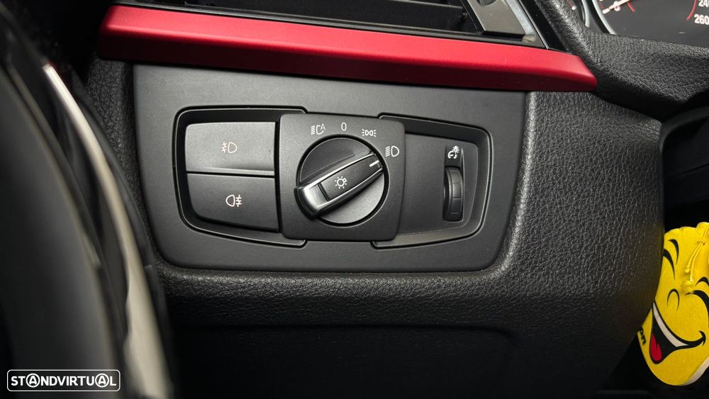 BMW 318 d Auto Line Sport - 10