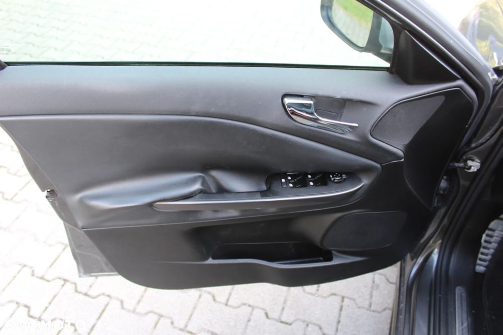 Alfa Romeo Giulietta 1.6 JTDM 16V - 16