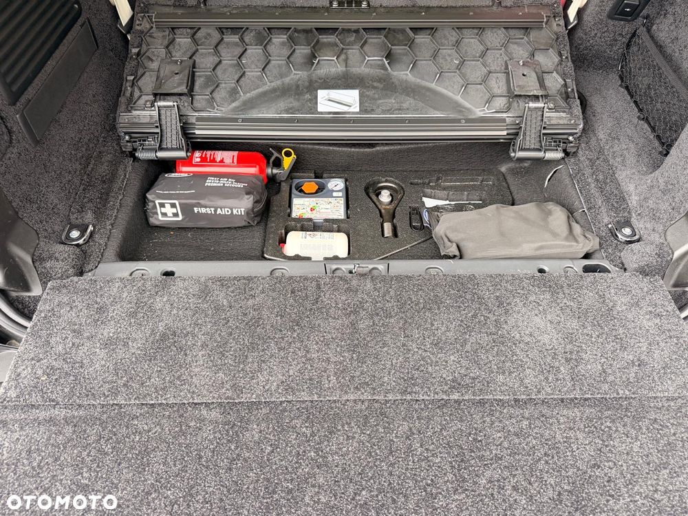 Land Rover Range Rover - 28