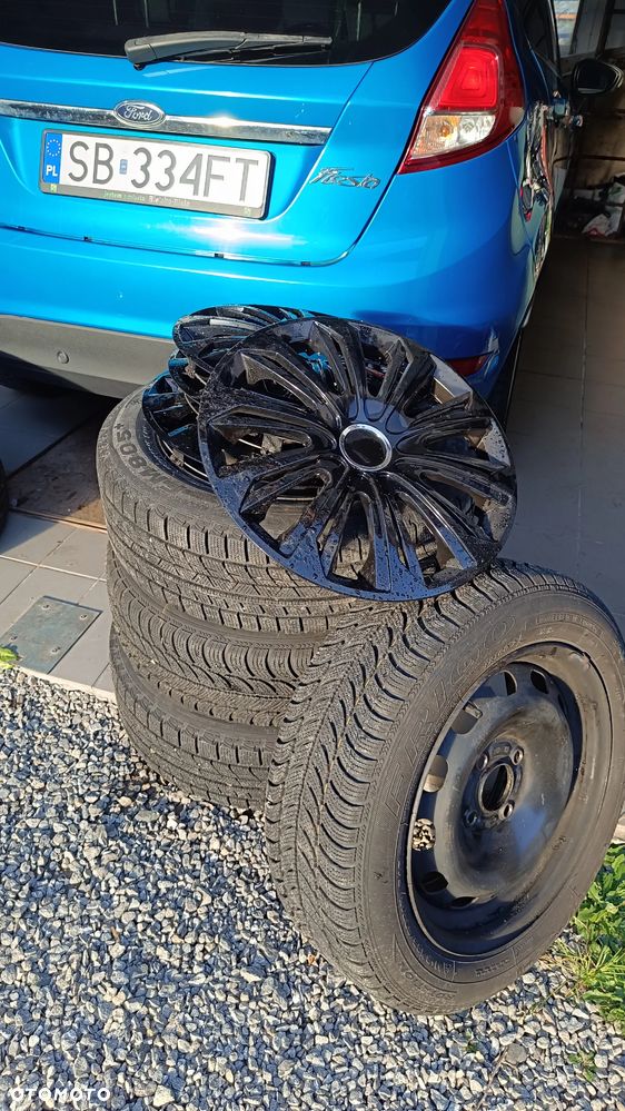 Ford Fiesta 1.0 EcoBoost STart-Stop Titanium - 27