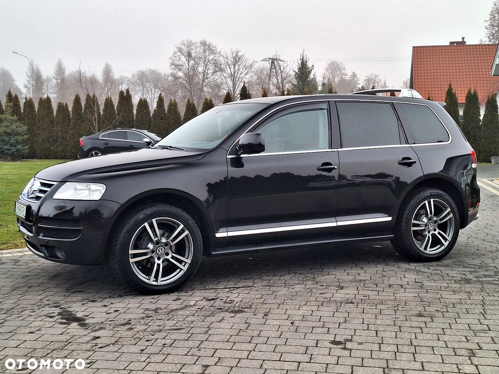 Volkswagen Touareg 4.2 V8 Automatik Individual - 4
