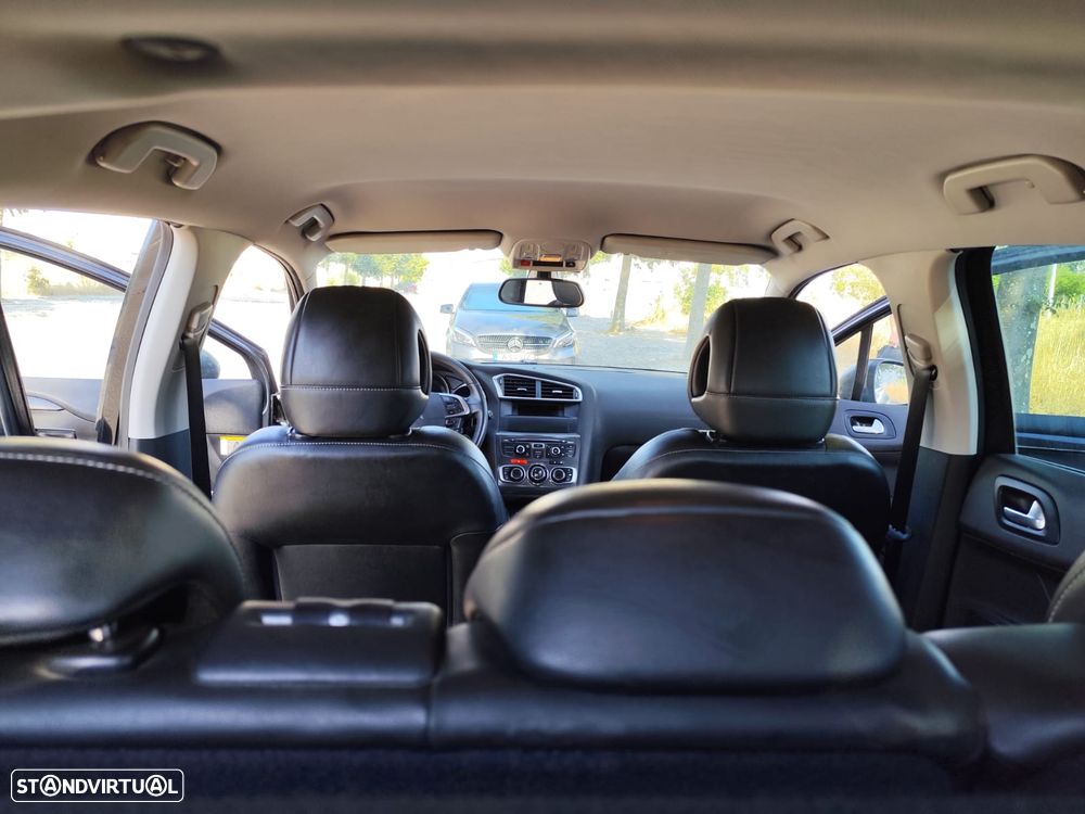 Citroën C4 1.6 e-HDi Exclusive J17 CMP6 - 14