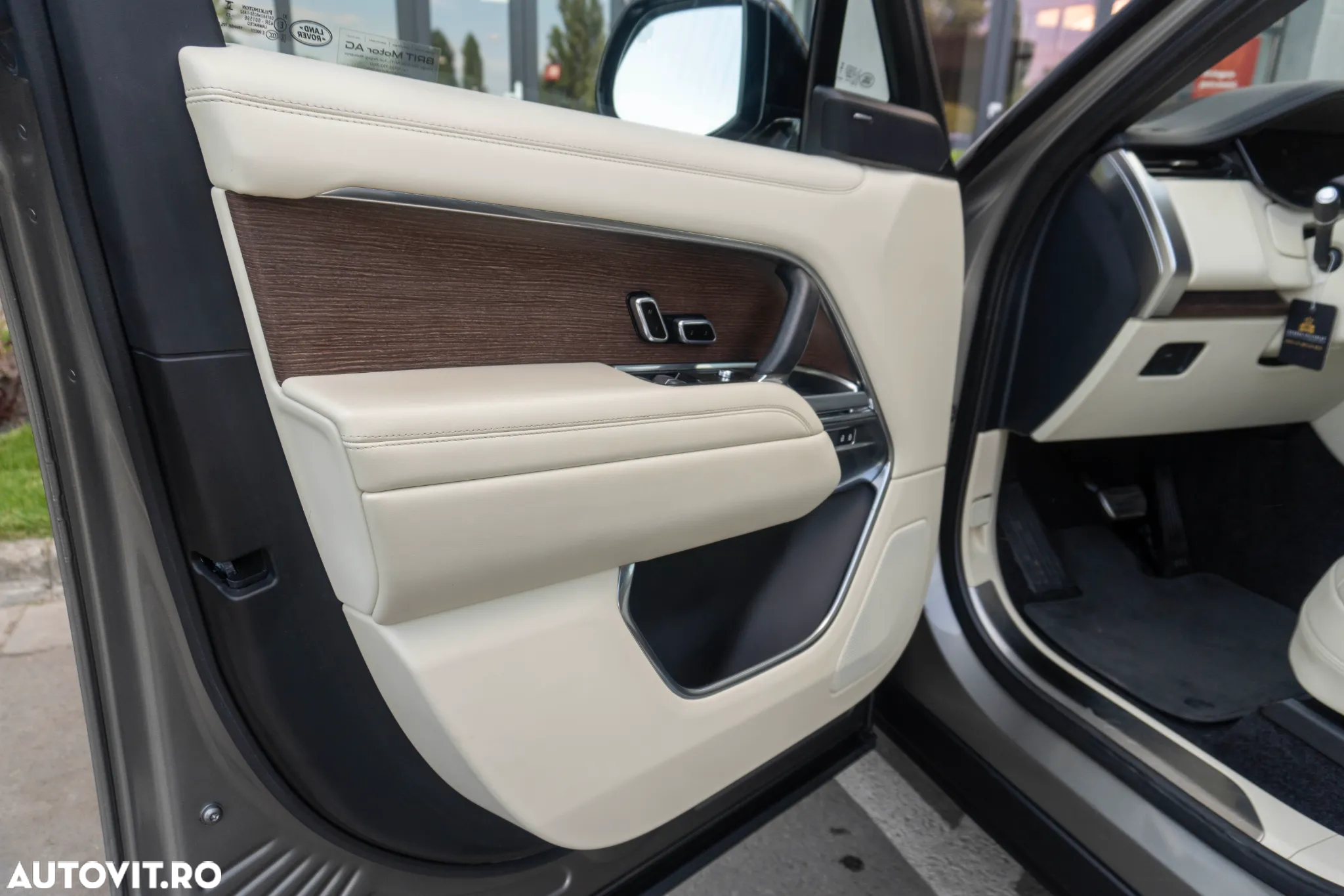 Land Rover Range Rover 3.0 I6 D300 MHEV HSE - 15