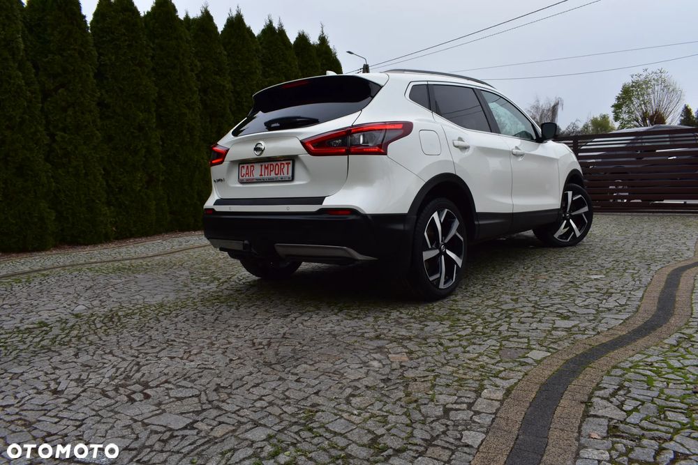 Nissan Qashqai 1.2 DIG-T Xtronic TEKNA+ - 30