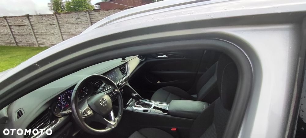 Opel Insignia - 8
