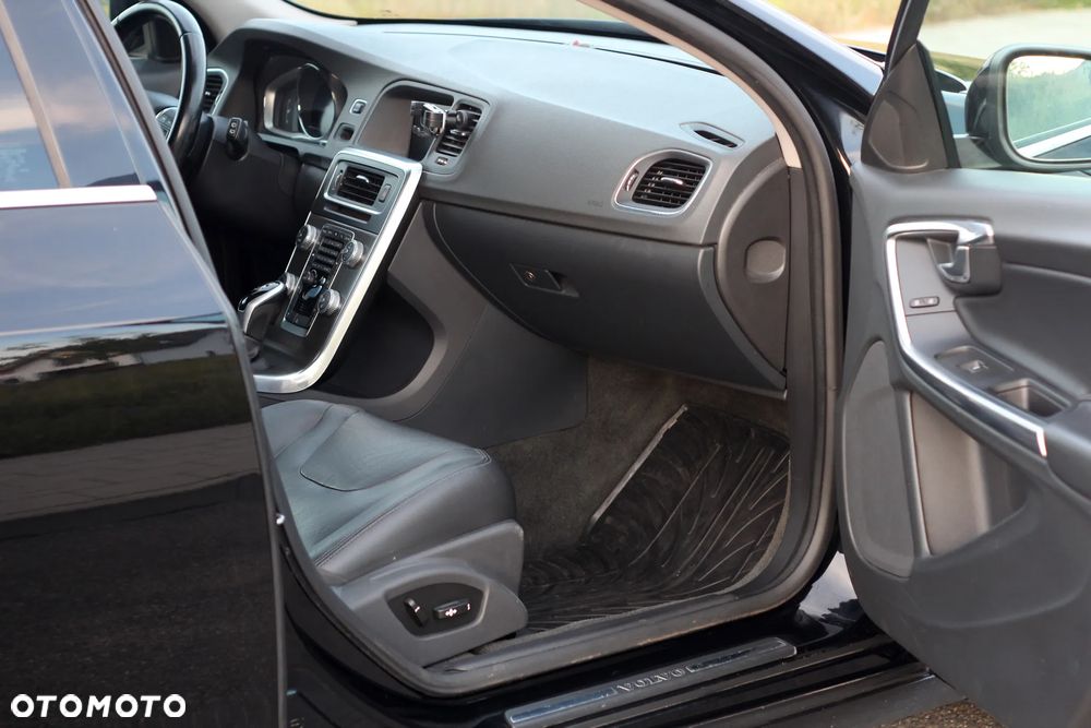 Volvo V60 T5 Geartronic - 12