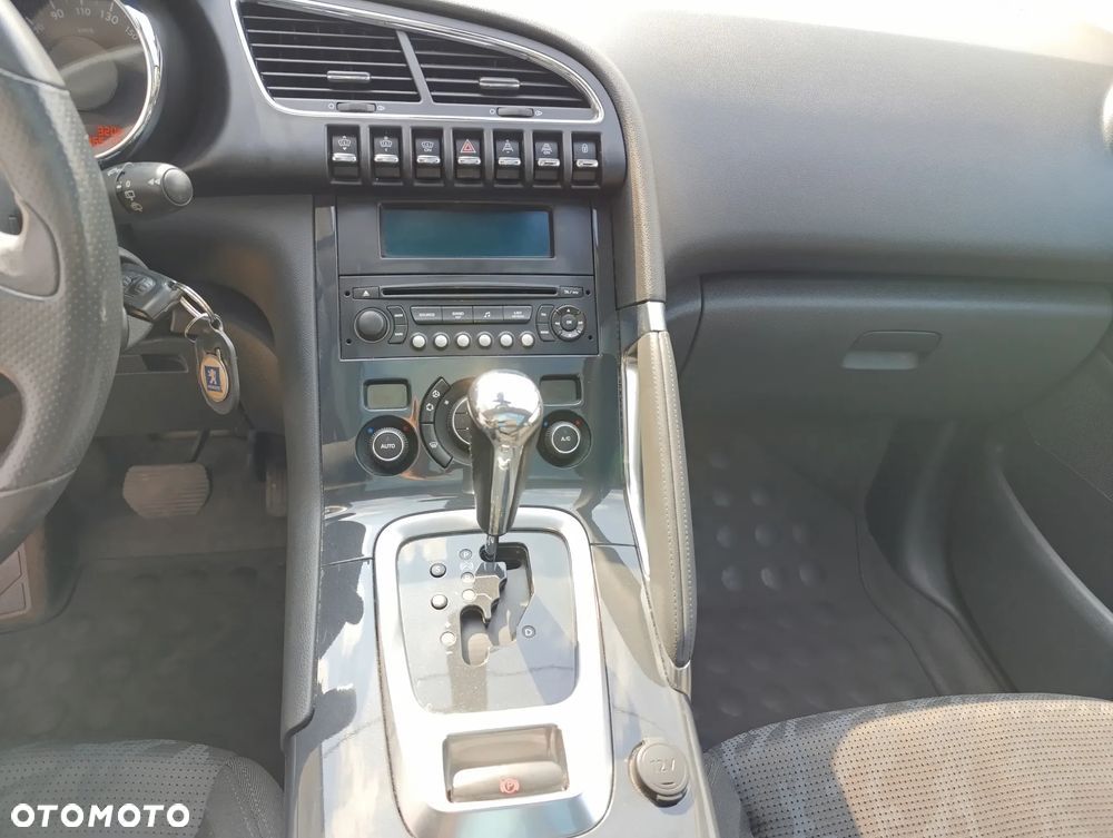 Peugeot 3008 155 THP Automatik Premium - 21