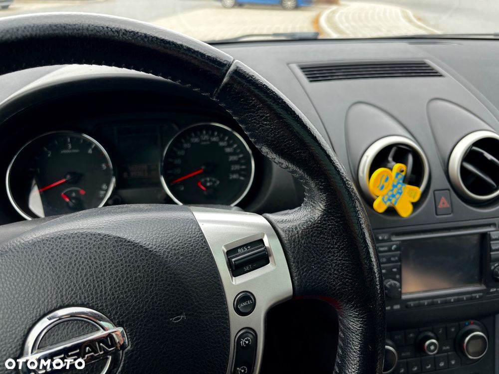 Nissan Qashqai 1.5 dCi Tekna - 8