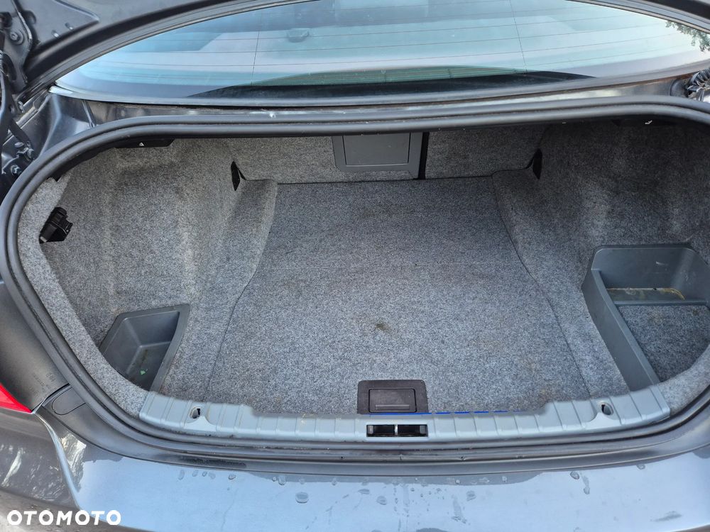 BMW Seria 3 - 24