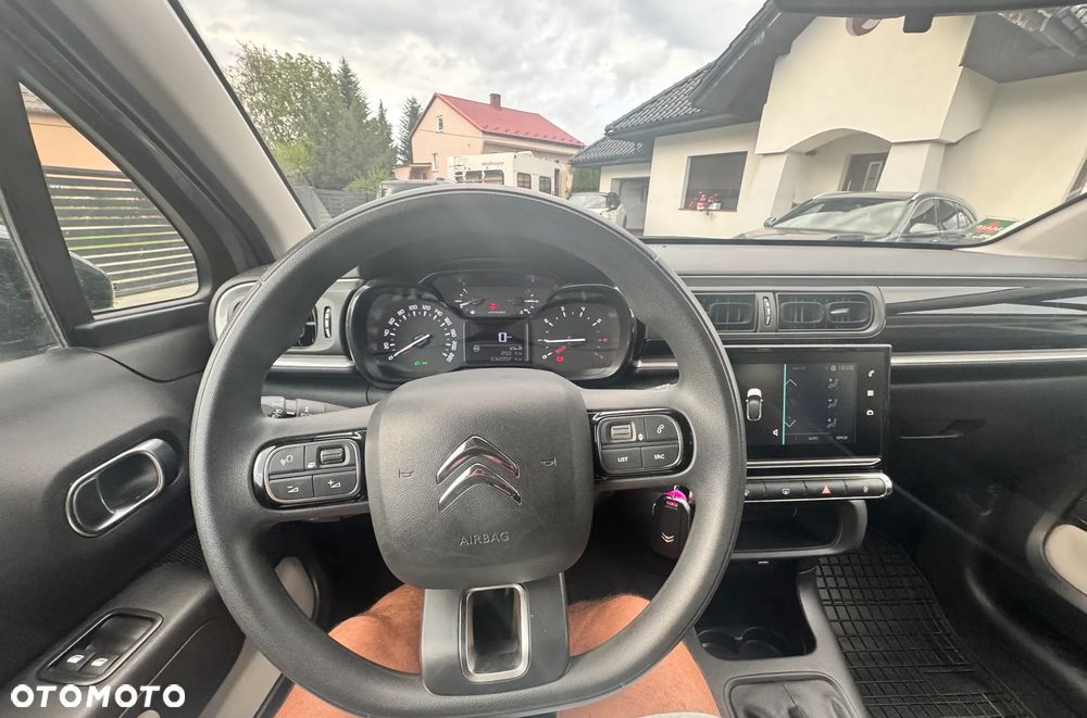 Citroën C3 1.2 PureTech Shine - 20