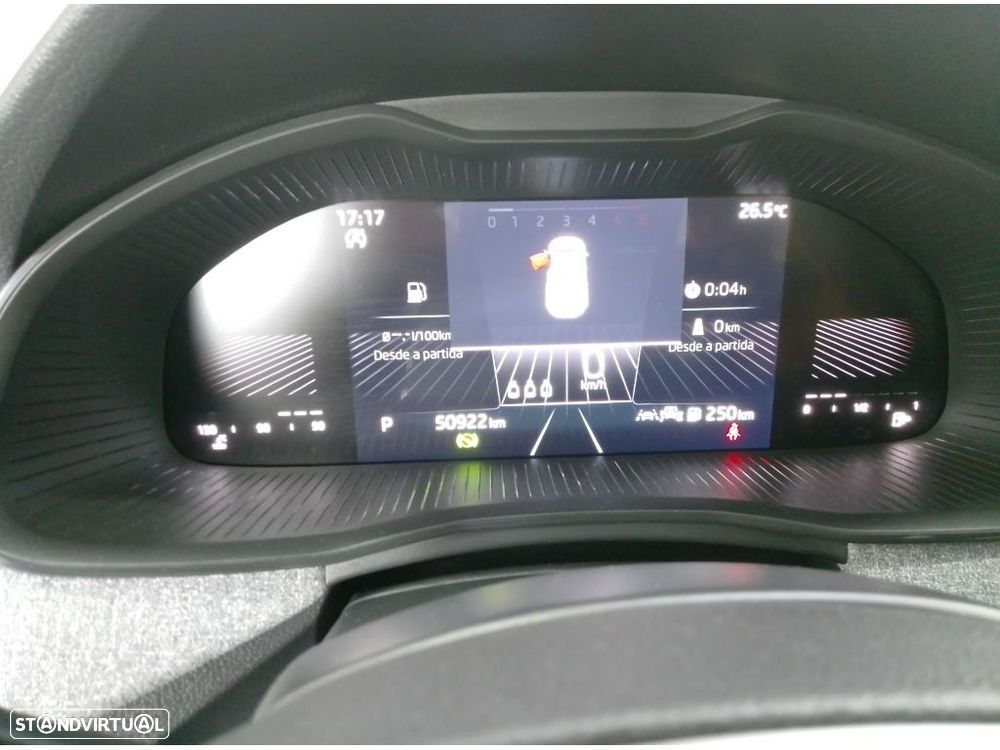 Skoda Kamiq 1.0 TSI Selection DSG - 7