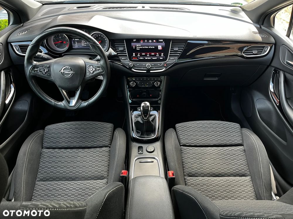 Opel Astra 1.4 T Elite - 32