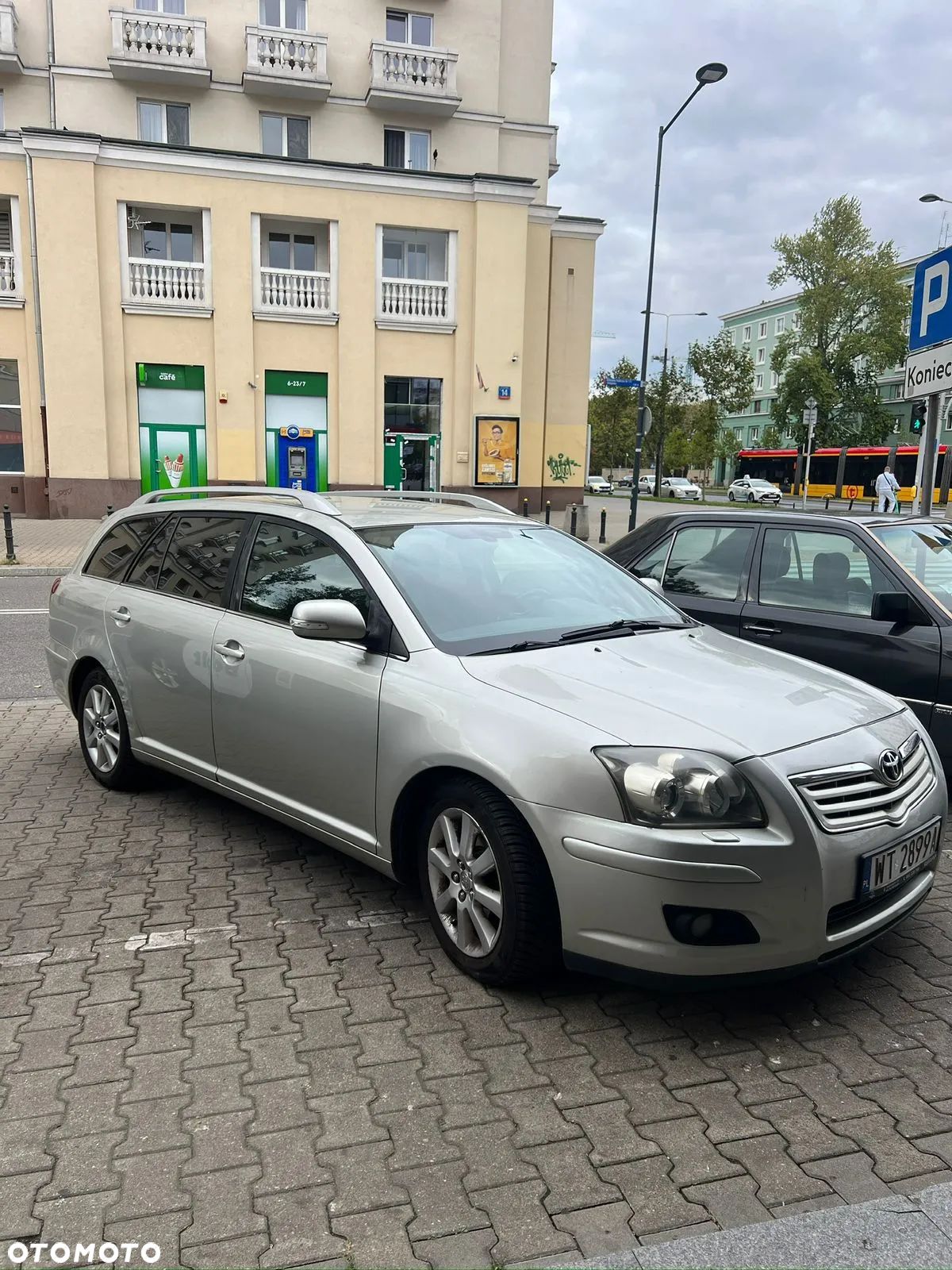 Toyota Avensis 2.0 VVT-i Combi Automatik Sol - 1
