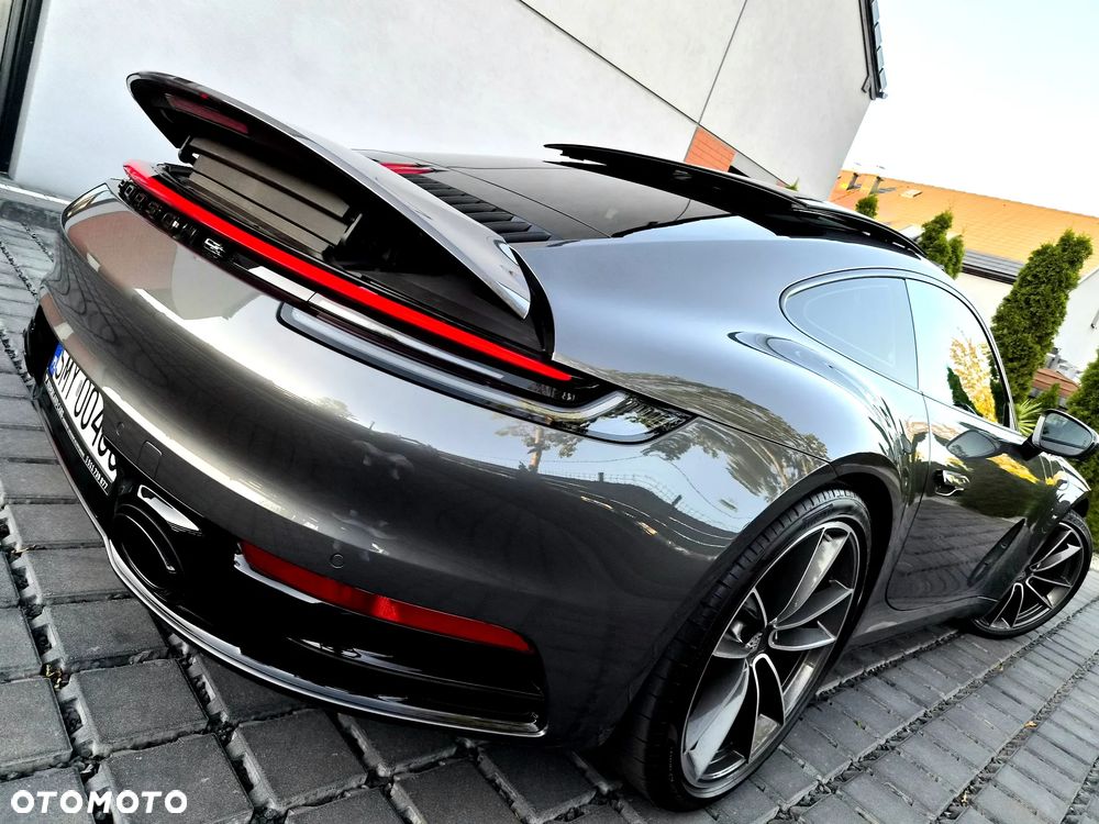 Porsche 911 Carrera PDK - 36