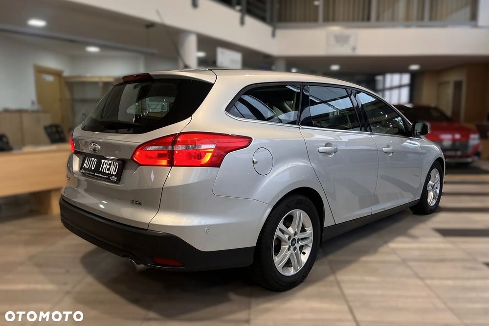 Ford Focus 1.5 EcoBoost Start-Stopp-System TITANIUM X - 5