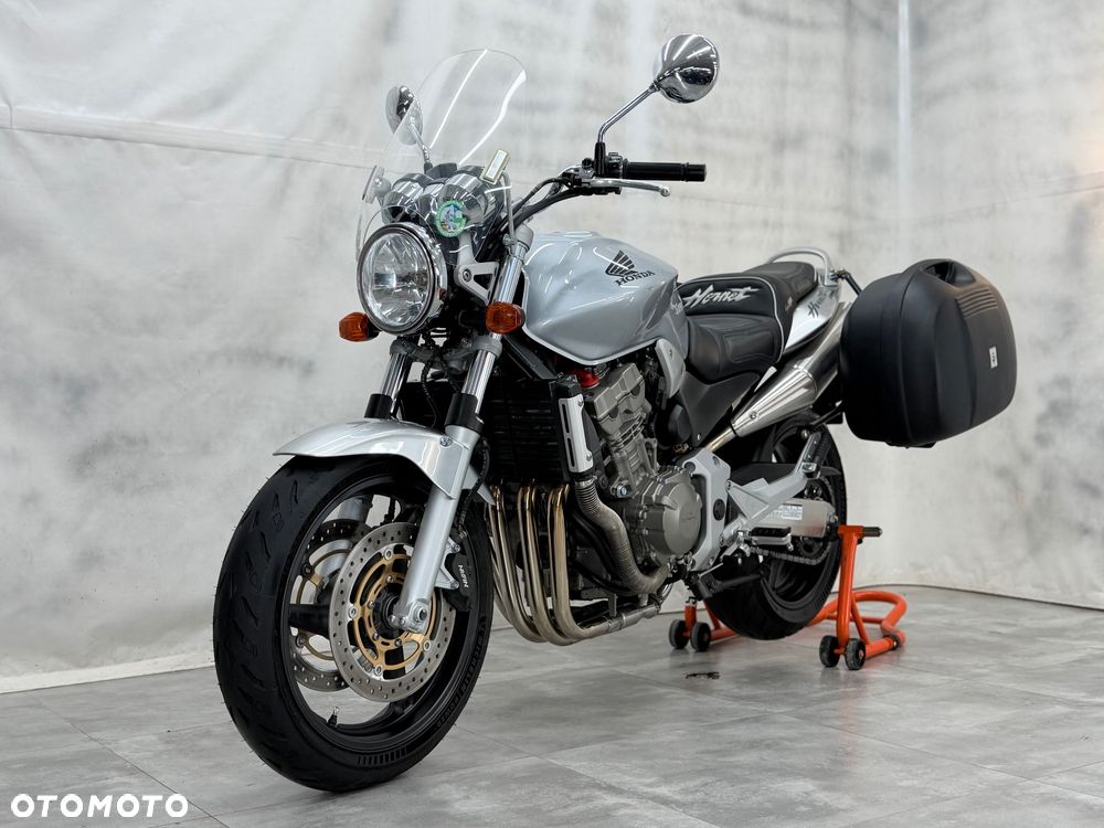 Honda Hornet - 35