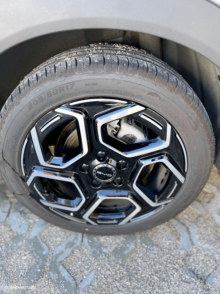 BYD Dolphin 60.4 kWh Comfort - 13