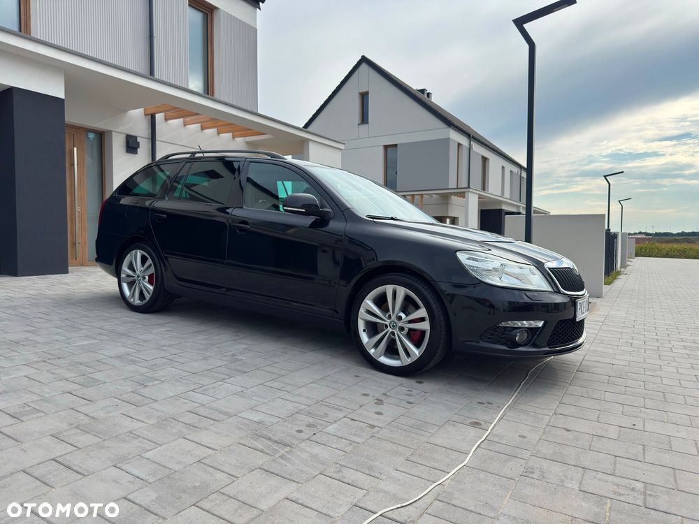 Skoda Octavia 2.0 TDI DPF RS - 5