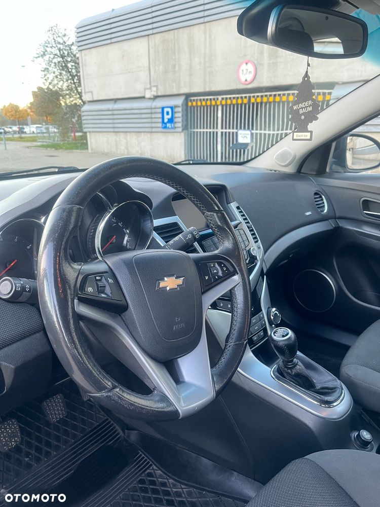 Chevrolet Cruze 1.8 LT - 7