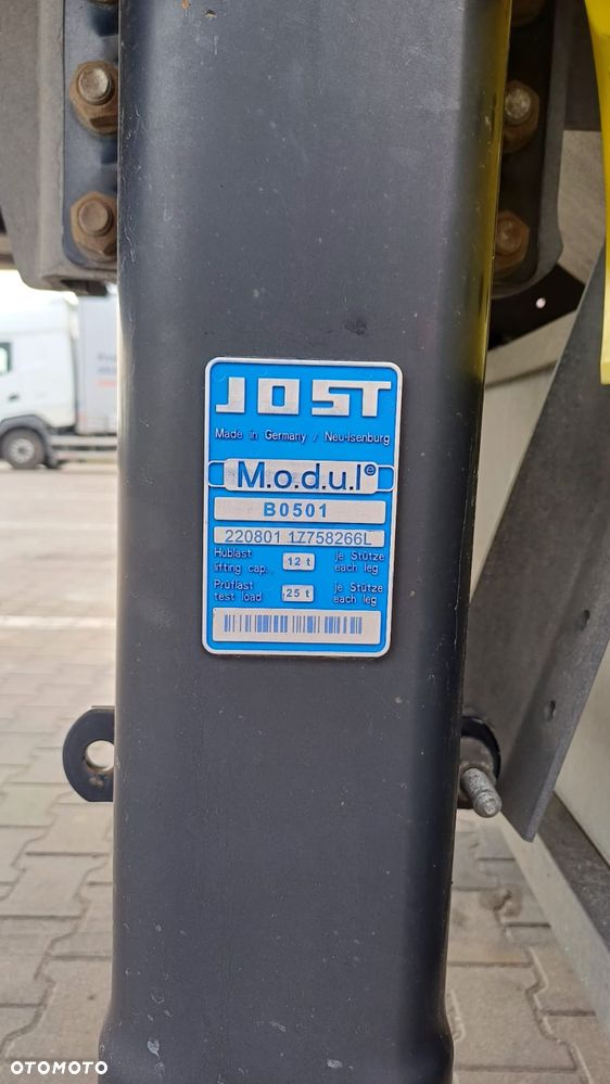 Schmitz Cargobull SCS 24/L - 13.62 E B Model: 669900 - 15