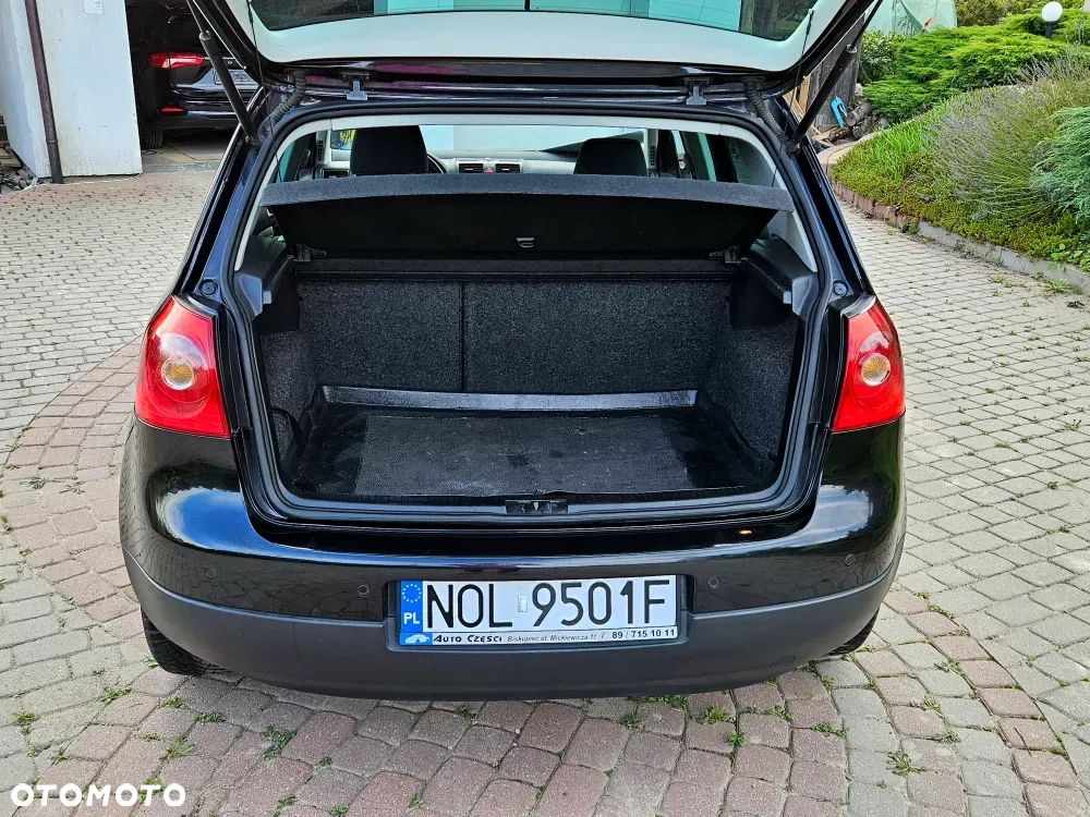 Volkswagen Golf 1.6 United - 13