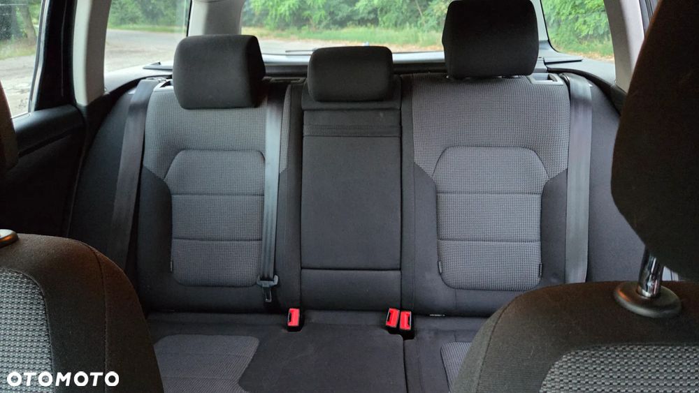 Volkswagen Passat 2.0 TDI Comfortline DSG - 9