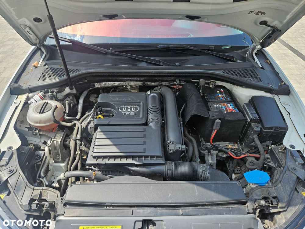 Audi A3 Sportback 1.4 TFSI CoD ultra Ambiente S tronic - 27