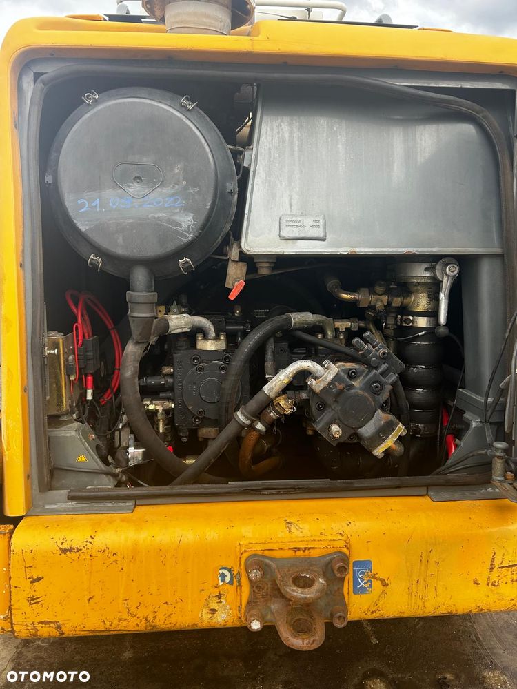 Liebherr 544 - 12