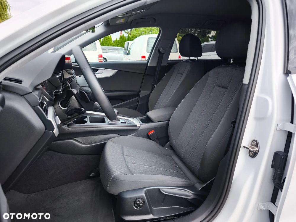 Audi A4 - 16