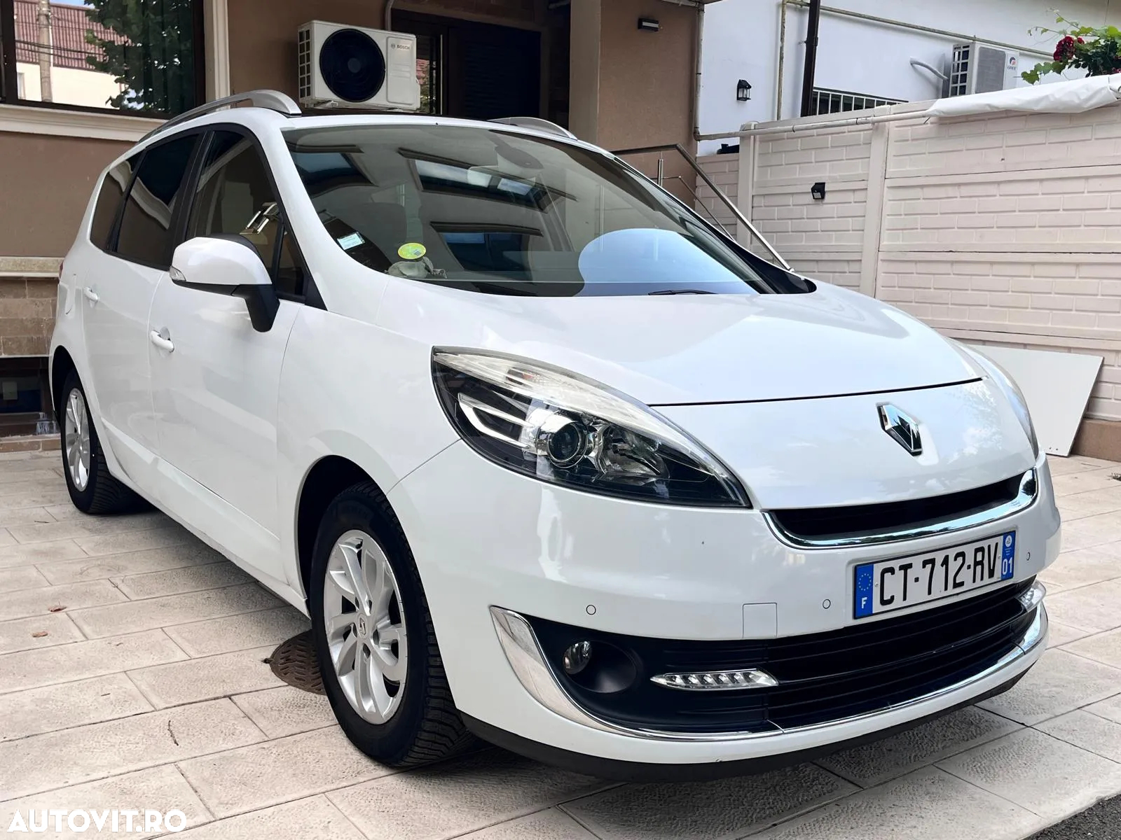 Renault Grand Scenic dCi 130 FAP Start & Stop Dynamique - 3