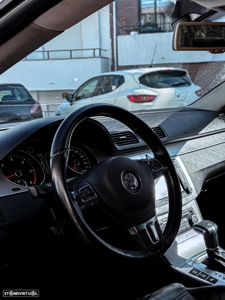 VW Passat CC 2.0 TDi BlueMotion DSG - 9