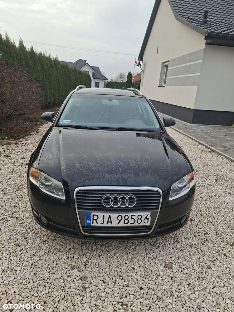 Audi A4 Avant - 1