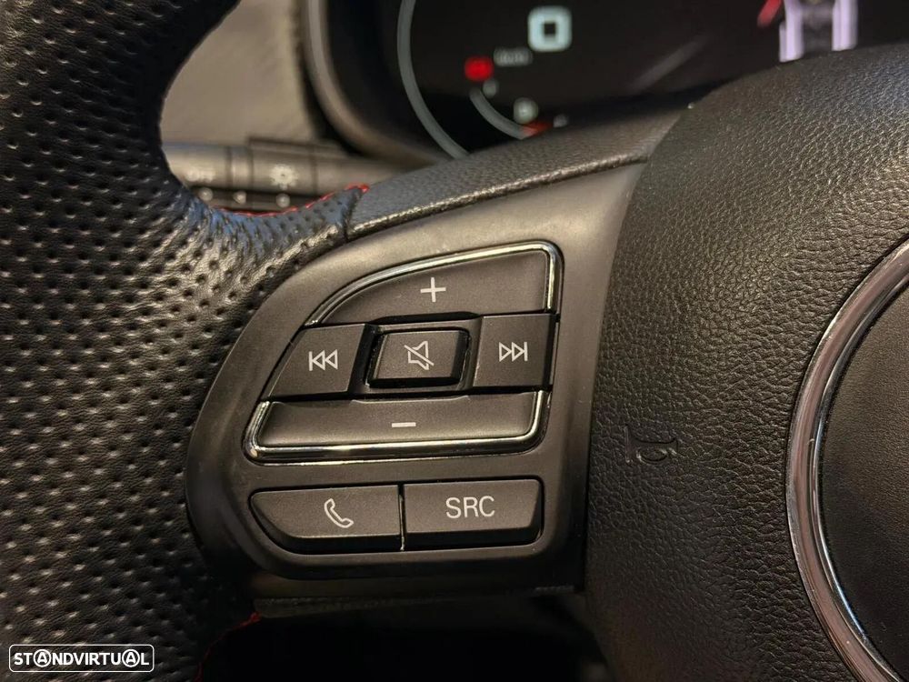 MG ZS 1.0 T-GDI Luxury — fotografia 21