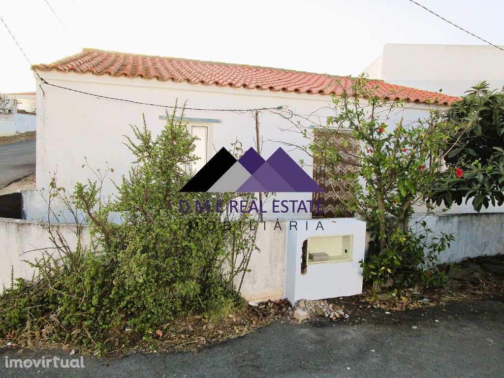 Casa Térrea c/ Terreno para Recuperar - Grande imagem: 2/29