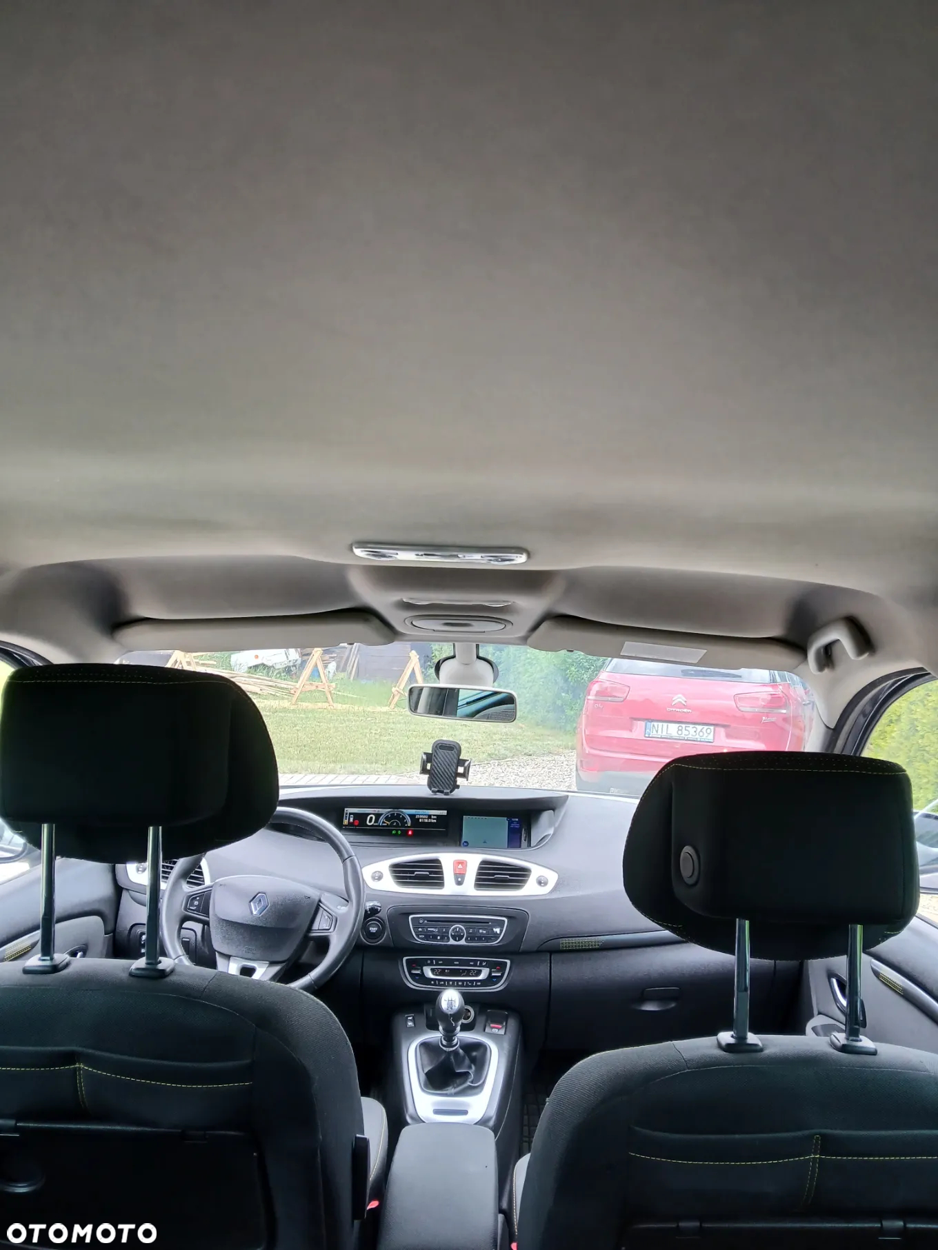 Renault Scenic 1.9 dCi Alize - 10